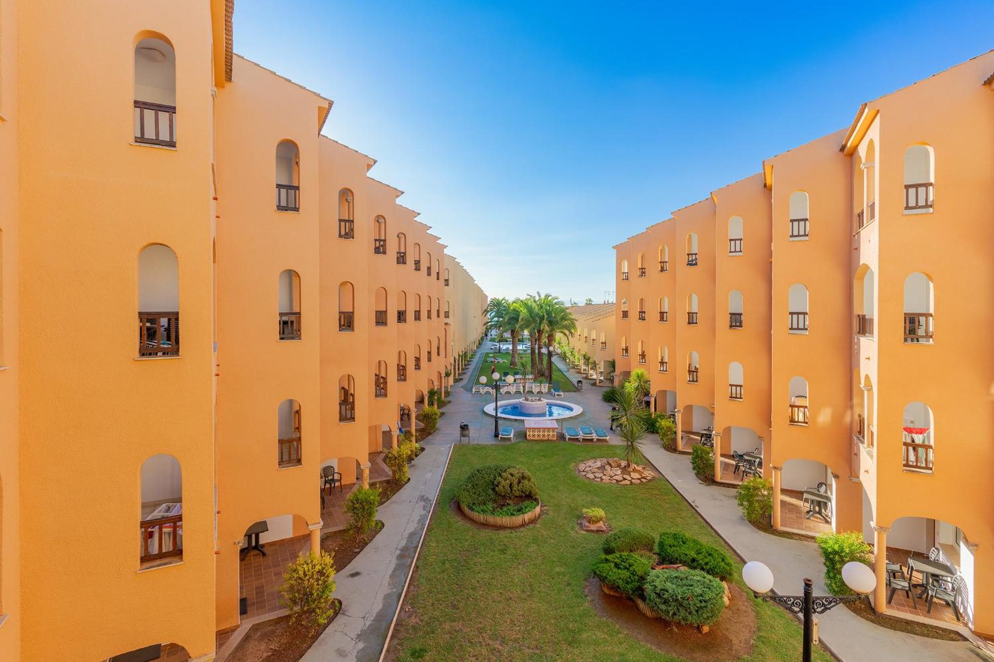Apartamentos Turisticos Jardines Del Plaza Пеньискола Экстерьер фото